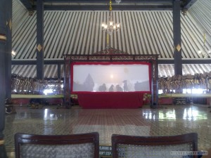 Yogyakarta arts culture - wayung kulit daytime